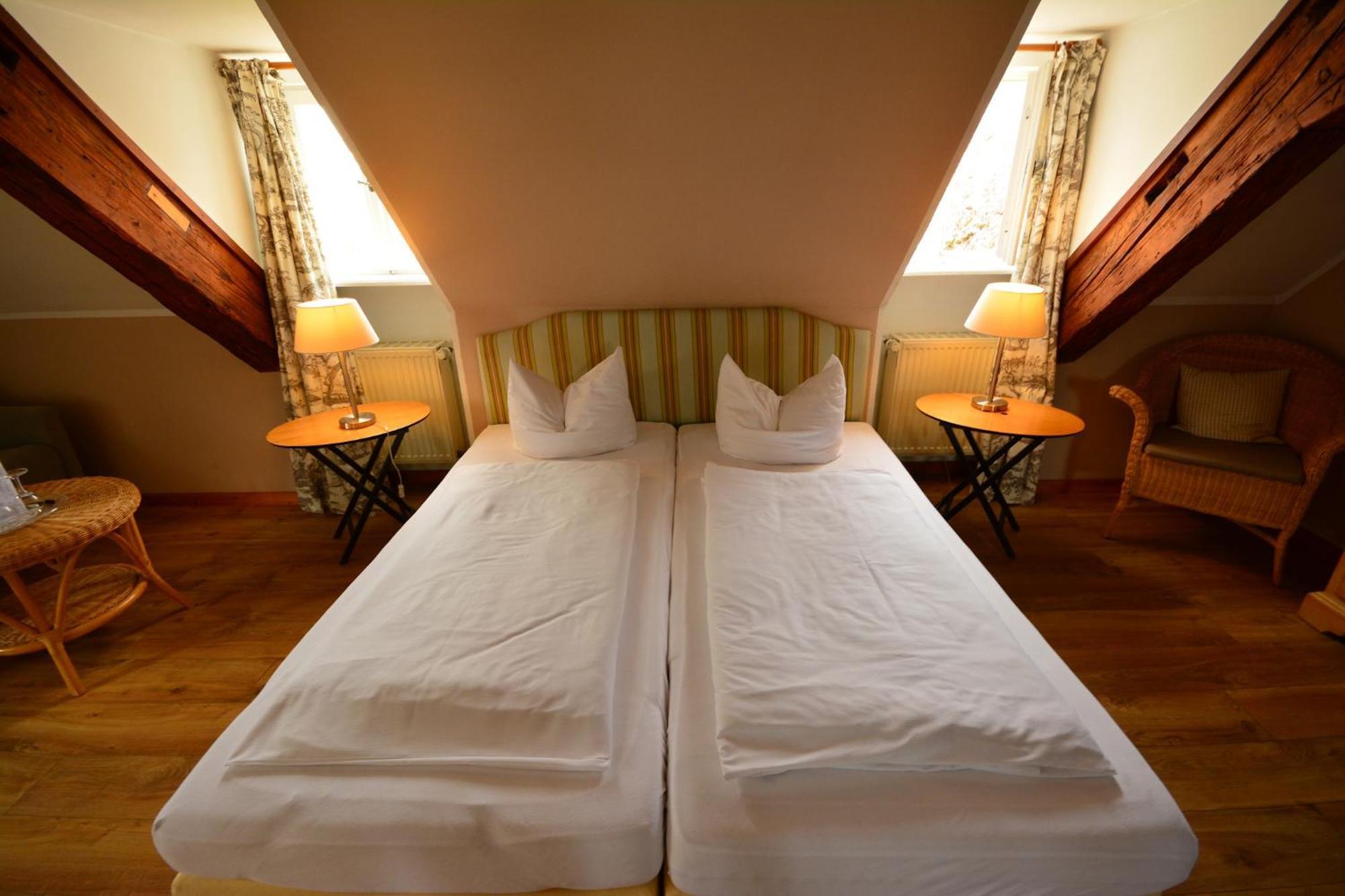 Landhotel Schloss Buttenheim Luaran gambar